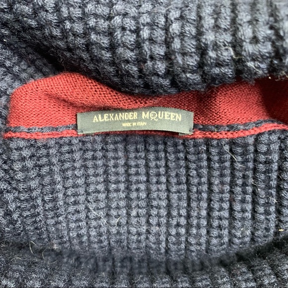 Alexander McQueen Navy Burgundy Mixed Media Knit Color Block Turtleneck Sweater - Picture 7 of 10